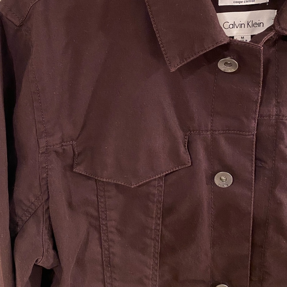 **LIKE NEW** CALVIN KLEIN Plum Jean Jacket. Size M. Unisex. - Picture 4 of 5